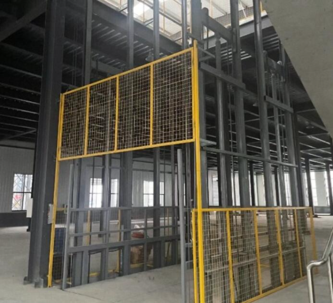 仁兴镇请详细介绍一下货梯安装在室外的维护方法