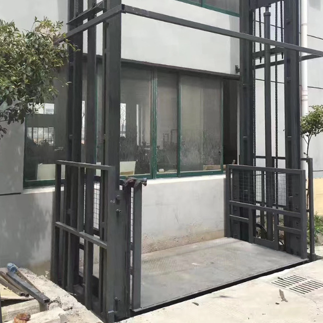 仁兴镇5吨室外升降货梯